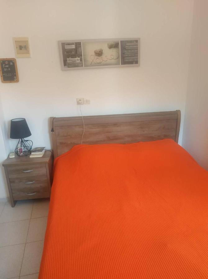 Spiros Apartments Livadia  Luaran gambar