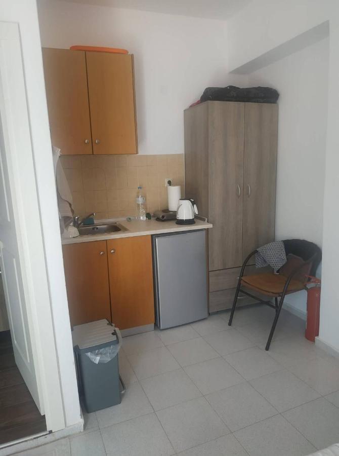 Spiros Apartments Livadia  Luaran gambar