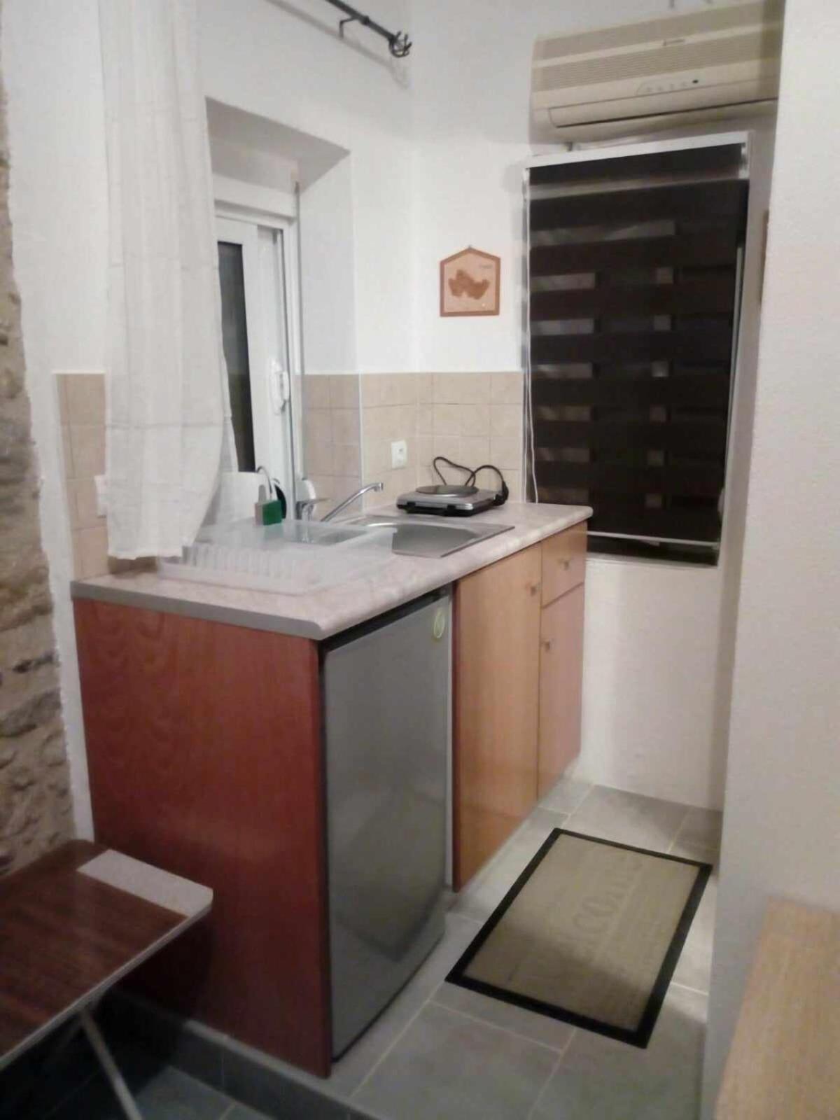 Spiros Apartments Livadia  Luaran gambar