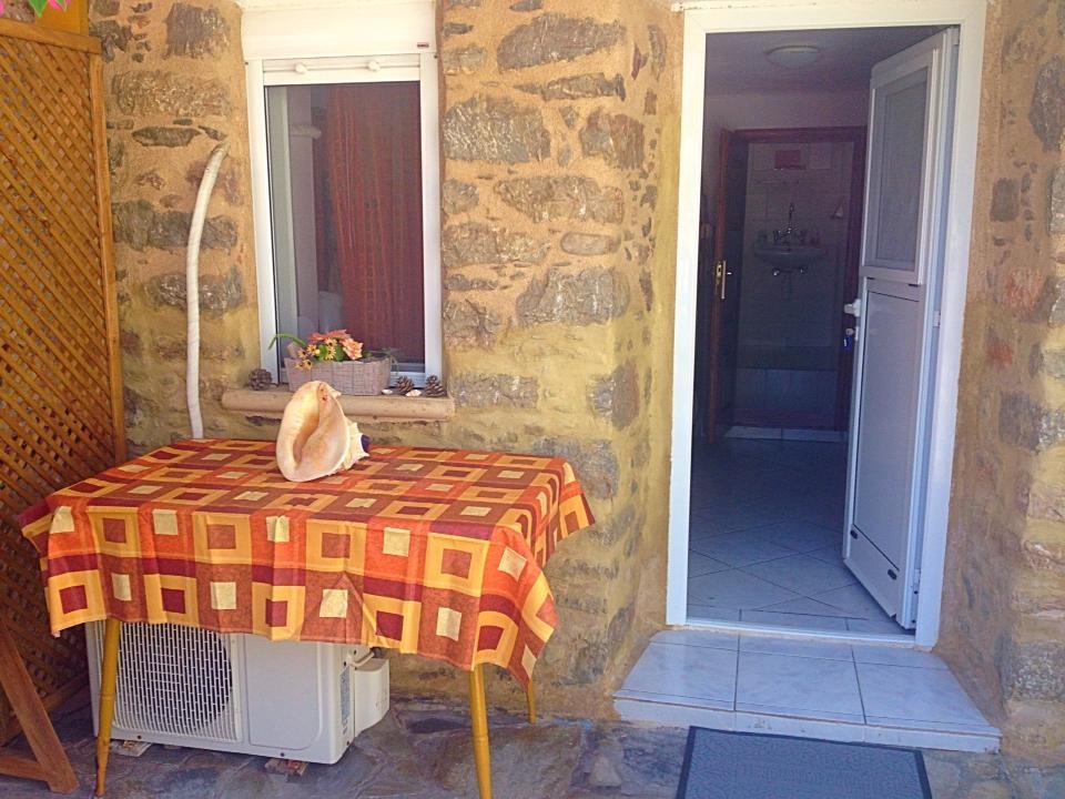 Spiros Apartments Livadia  Luaran gambar