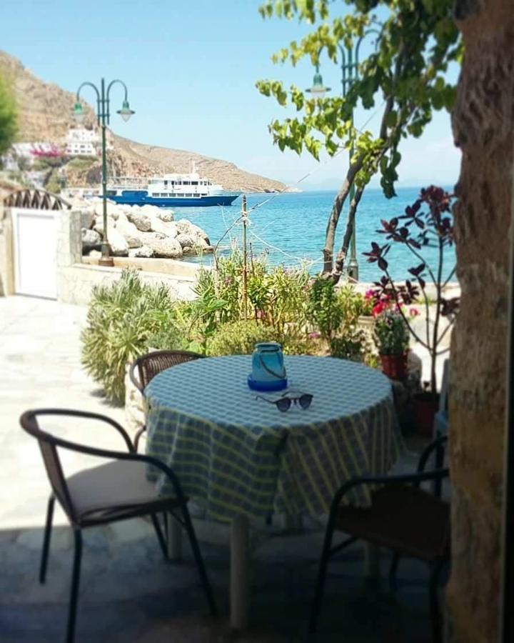Spiros Apartments Livadia  Luaran gambar